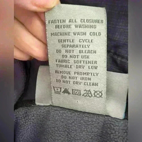 Free Country women’s jacket, size small, fleece lined zip up hooded jacket - Picture 8 of 8